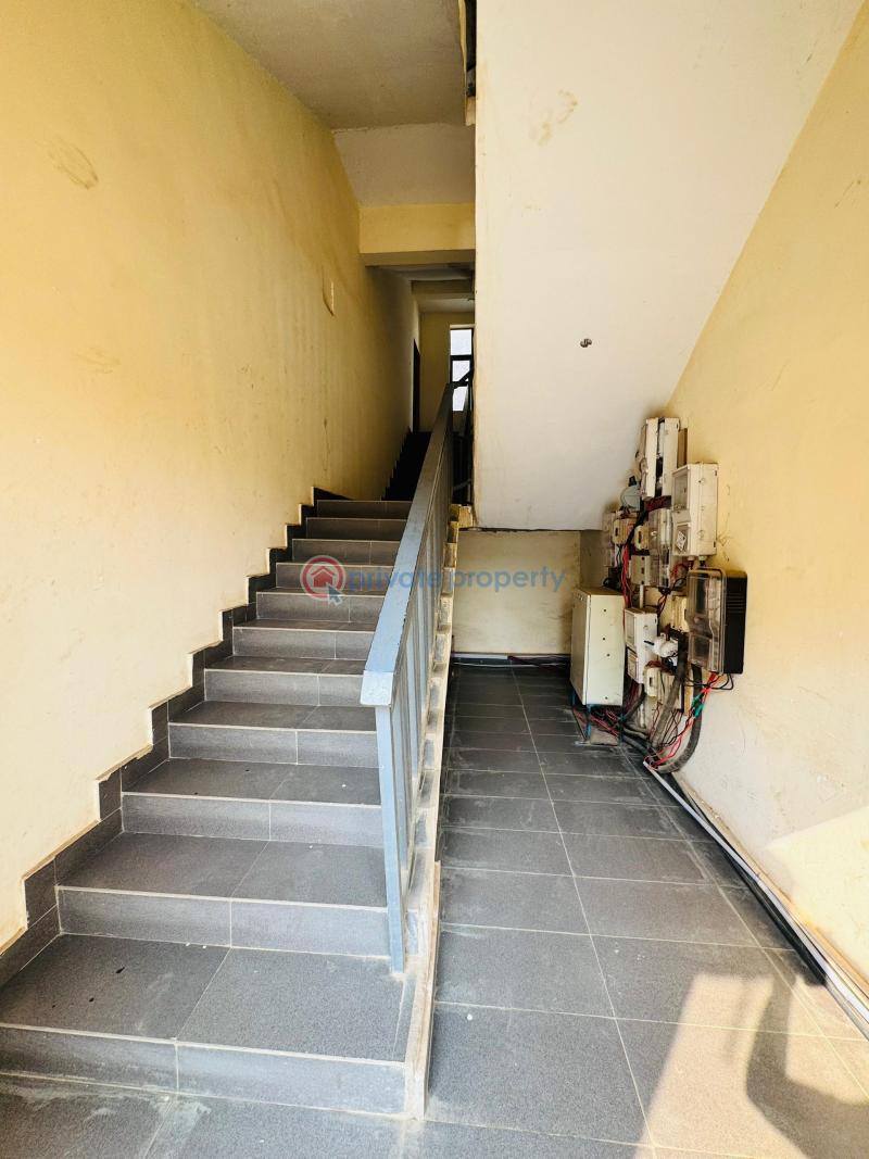 2 bedroom Block Of Flats For Sale Jahi Abuja Phase 2  - 4