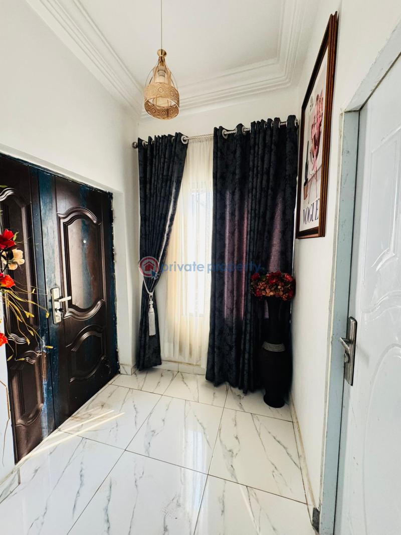 2 bedroom Block Of Flats For Sale Jahi Abuja Phase 2  - 5