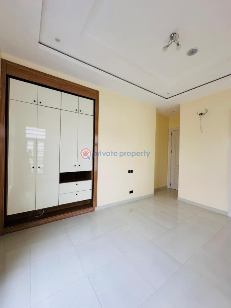 5 bedroom Detached Duplex For Sale Lekki County Ikota Lekki Lagos - 9