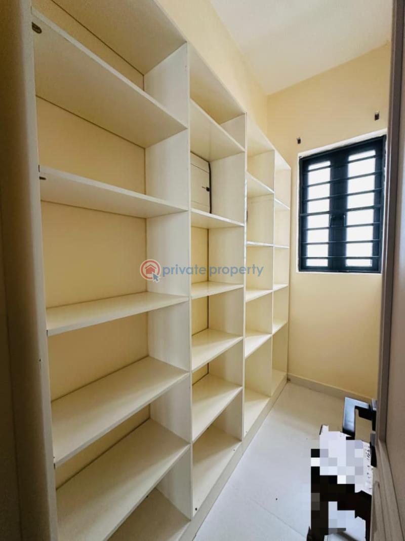 5 bedroom Detached Duplex For Sale Lekki County Ikota Lekki Lagos - 17