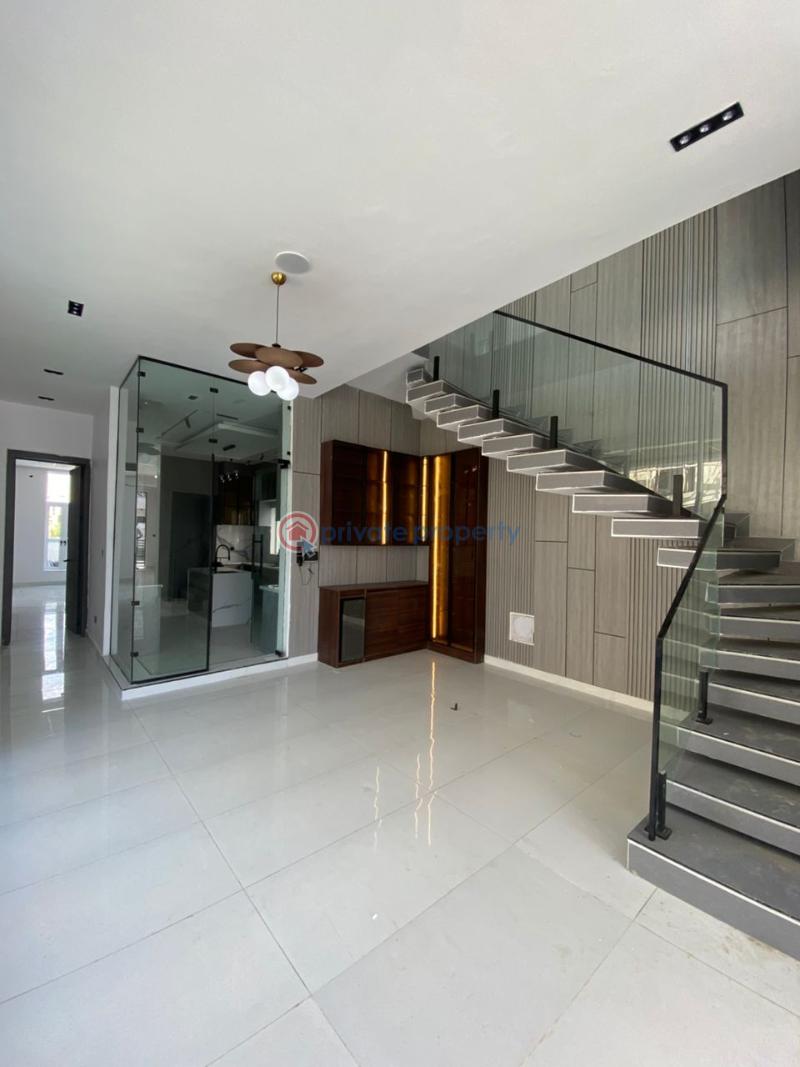 5 bedroom Detached Duplex For Sale Osapa Lekki Lagos - 11