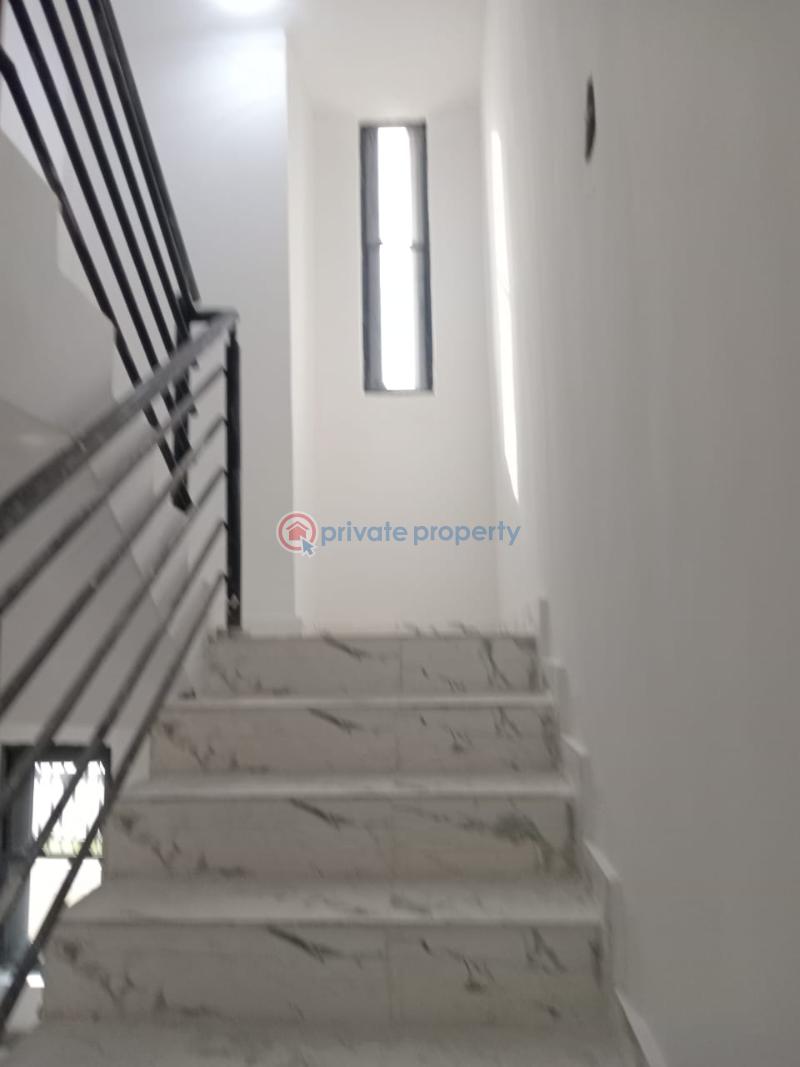 3 bedroom Flat & Apartment For Rent Lekki Phase 1 Lagos - 3