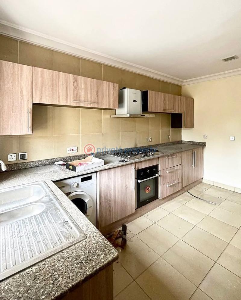 A spacious 4-bedroom terrace with bq - 11 4 bedroom Terraced Duplex For Rent Ikate Elegushi Lekki Lagos - 11