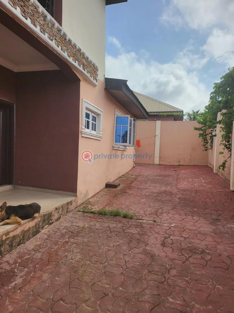 Detached Duplex For Sale Ifesowapo, Ajadi, Ologuneru Eleyele Ibadan Oyo - 4