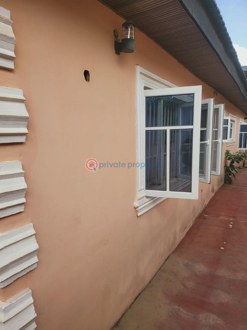 Detached Duplex For Sale Ifesowapo, Ajadi, Ologuneru Eleyele Ibadan Oyo - 10