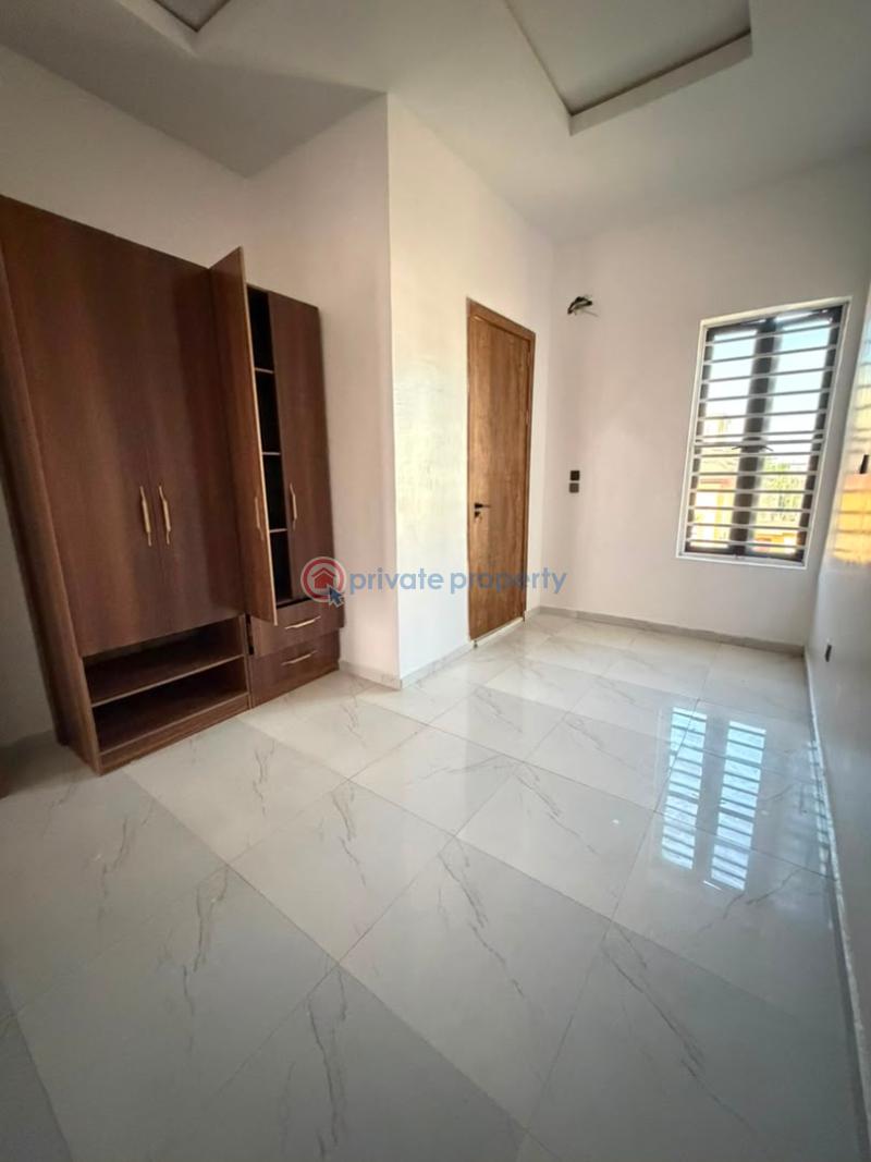1 bedroom Shared Apartment For Rent New Road Lekki Phase 2 Lagos - 0