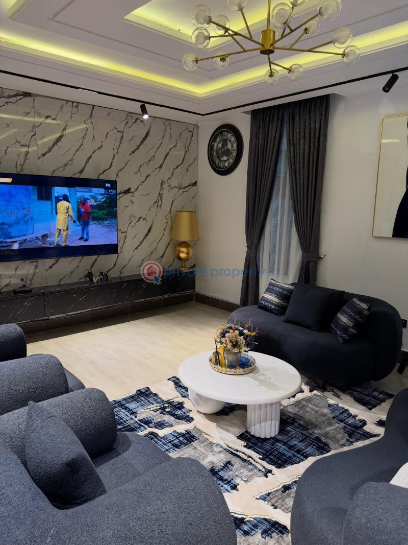 1 bedroom Shared Apartment Short let Off Admiralty Way Lekki Phase 1 Lagos - 2
