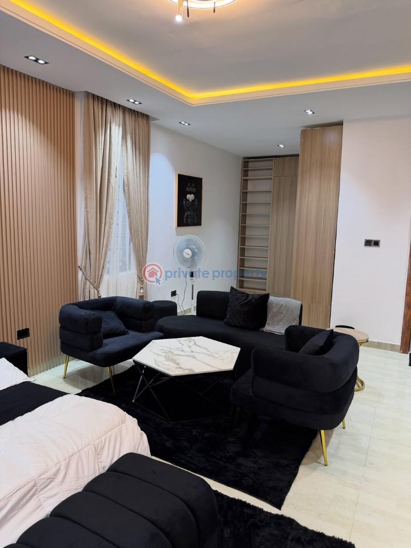 1 bedroom Shared Apartment Short let Off Admiralty Way Lekki Phase 1 Lagos - 9