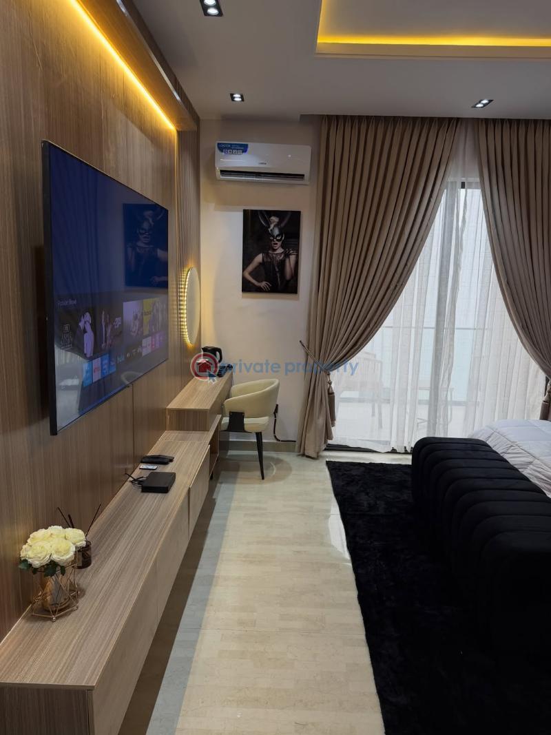 1 bedroom Shared Apartment Short let Off Admiralty Way Lekki Phase 1 Lagos - 11