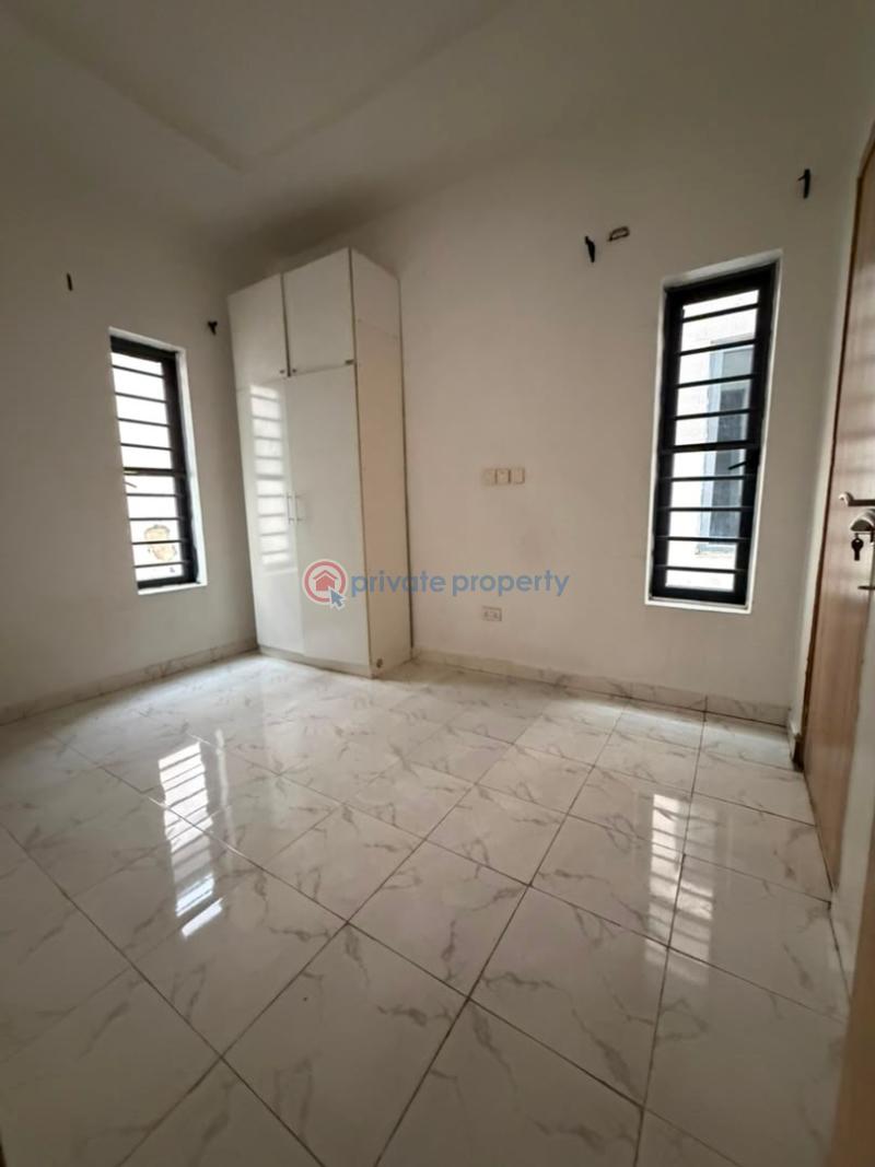 1 bedroom Shared Apartment For Rent Ocean Harbor Lekki Phase 2 Lagos - 1
