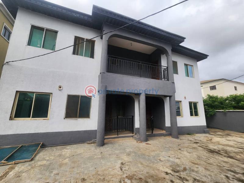 A spacious and well-structured block of flats - 5 10 bedroom House For Sale Basil Nwachukwu Close, Isolo, Lagos Isolo Lagos - 5