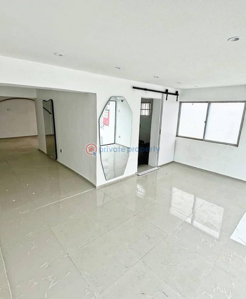 A spacious commercial space - 2 1 bedroom Office For Rent Victoria Island Lagos - 2