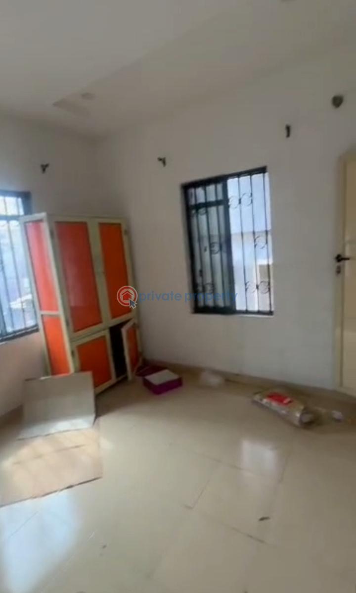 Mini Flat For Rent Apata Shomolu Lagos - 2