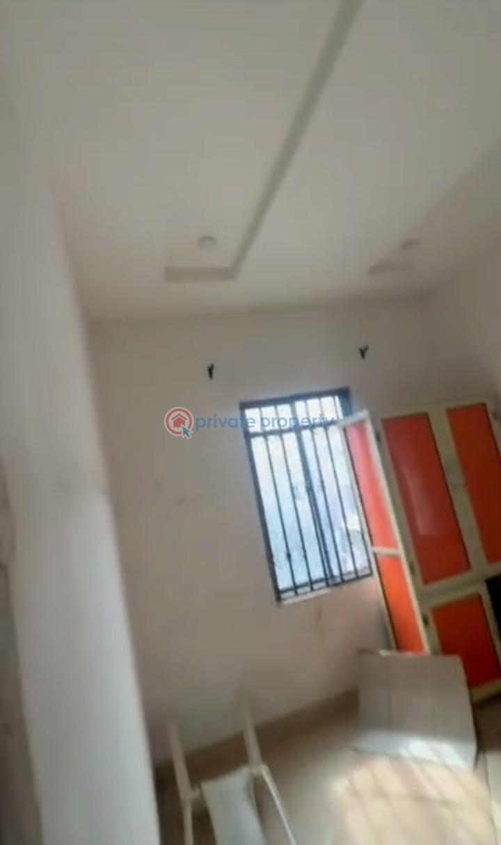 Mini Flat For Rent Apata Shomolu Lagos - 3