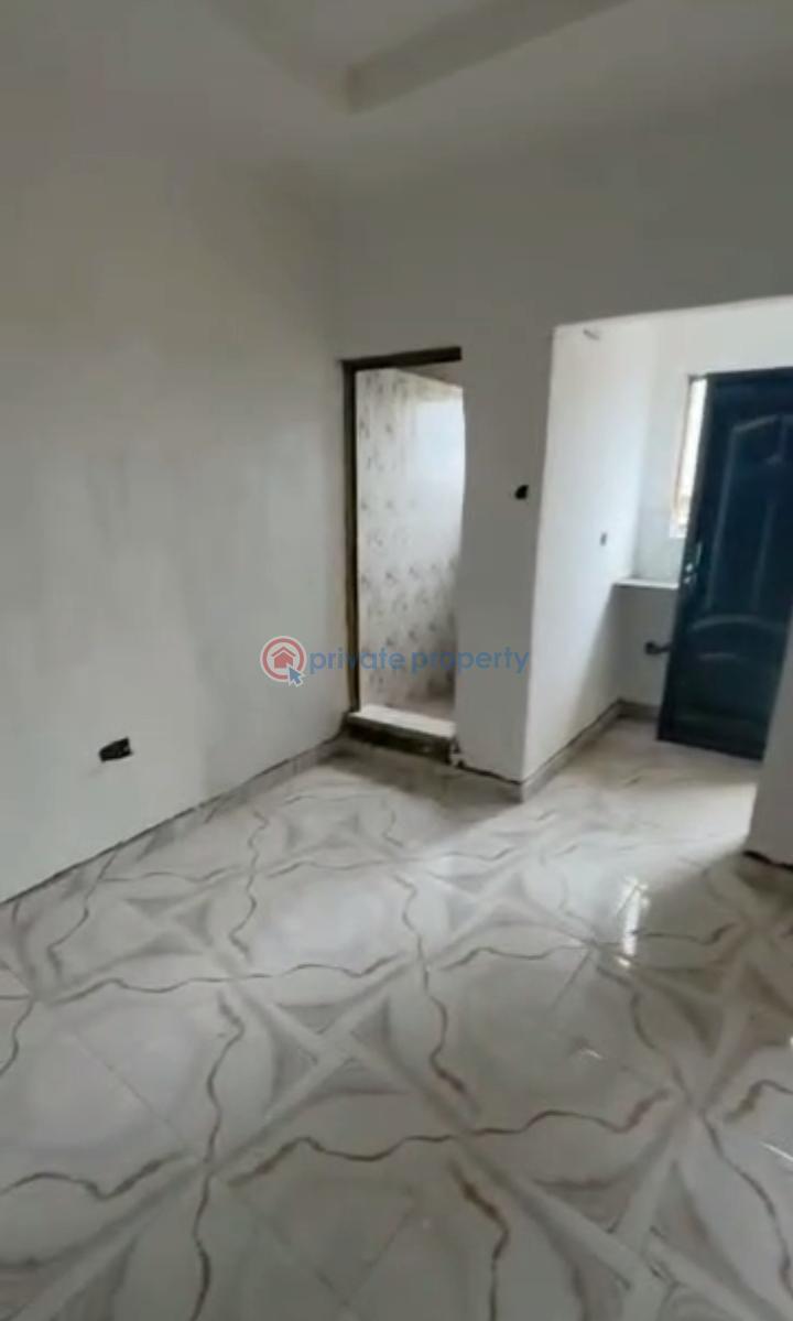 1 bedroom Self Contain For Rent Shomolu Lagos - 6