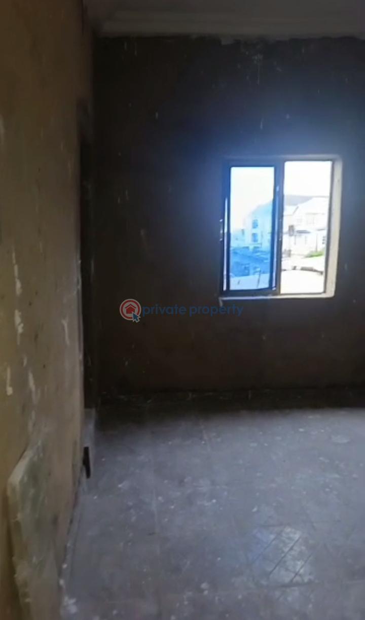 1 bedroom Mini Flat For Rent Onipanu Shomolu Lagos - 5