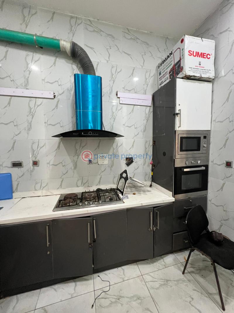 1 bedroom Shared Apartment For Rent A Spacious Room In A Well Maintainedikota Villa Estate, Beside Mega Chicken, Lekki. Ikota Lekki Lagos - 2