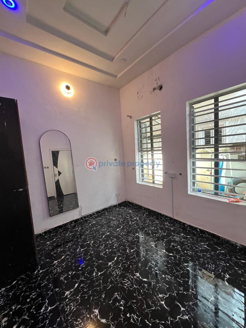 1 bedroom Shared Apartment For Rent A Spacious Room In A Well Maintainedikota Villa Estate, Beside Mega Chicken, Lekki. Ikota Lekki Lagos - 5