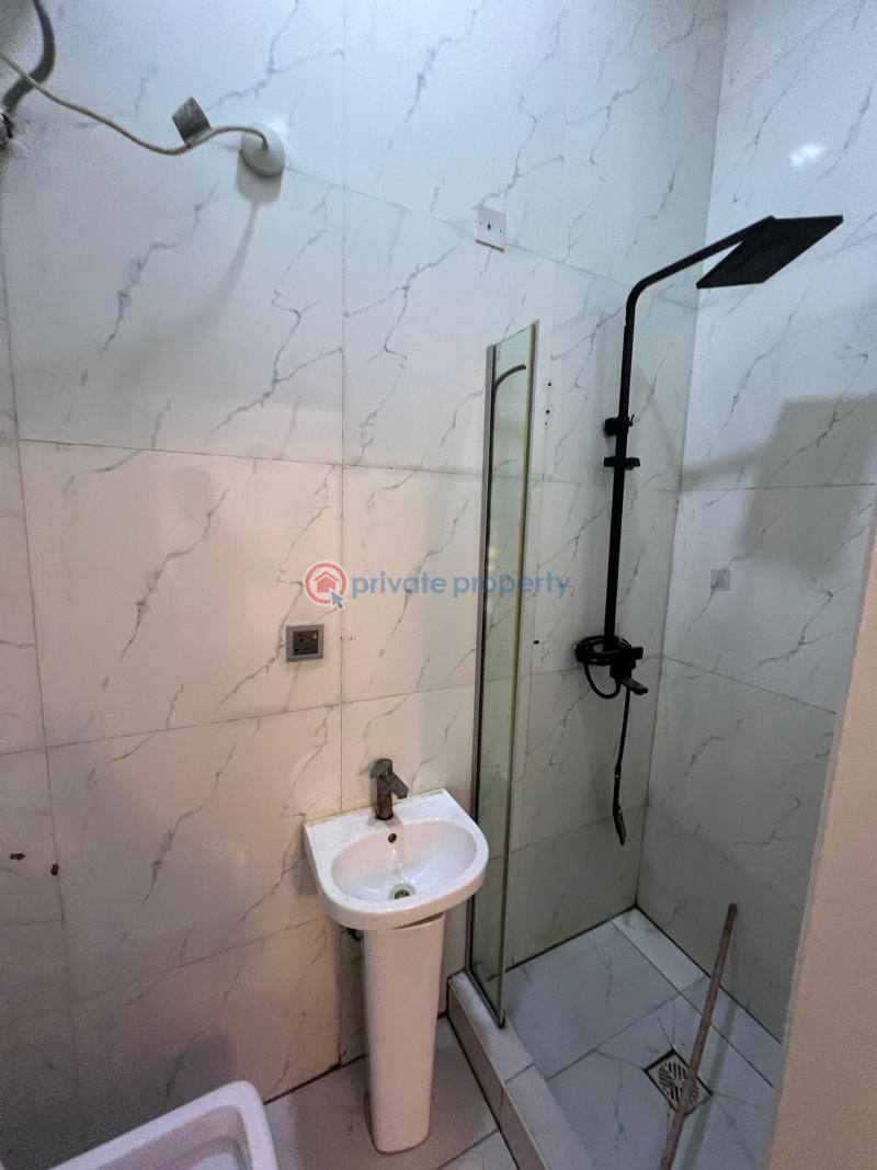 1 bedroom Shared Apartment For Rent A Spacious Room In A Well Maintainedikota Villa Estate, Beside Mega Chicken, Lekki. Ikota Lekki Lagos - 7