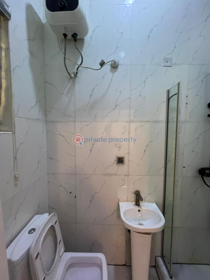 1 bedroom Shared Apartment For Rent A Spacious Room In A Well Maintainedikota Villa Estate, Beside Mega Chicken, Lekki. Ikota Lekki Lagos - 3