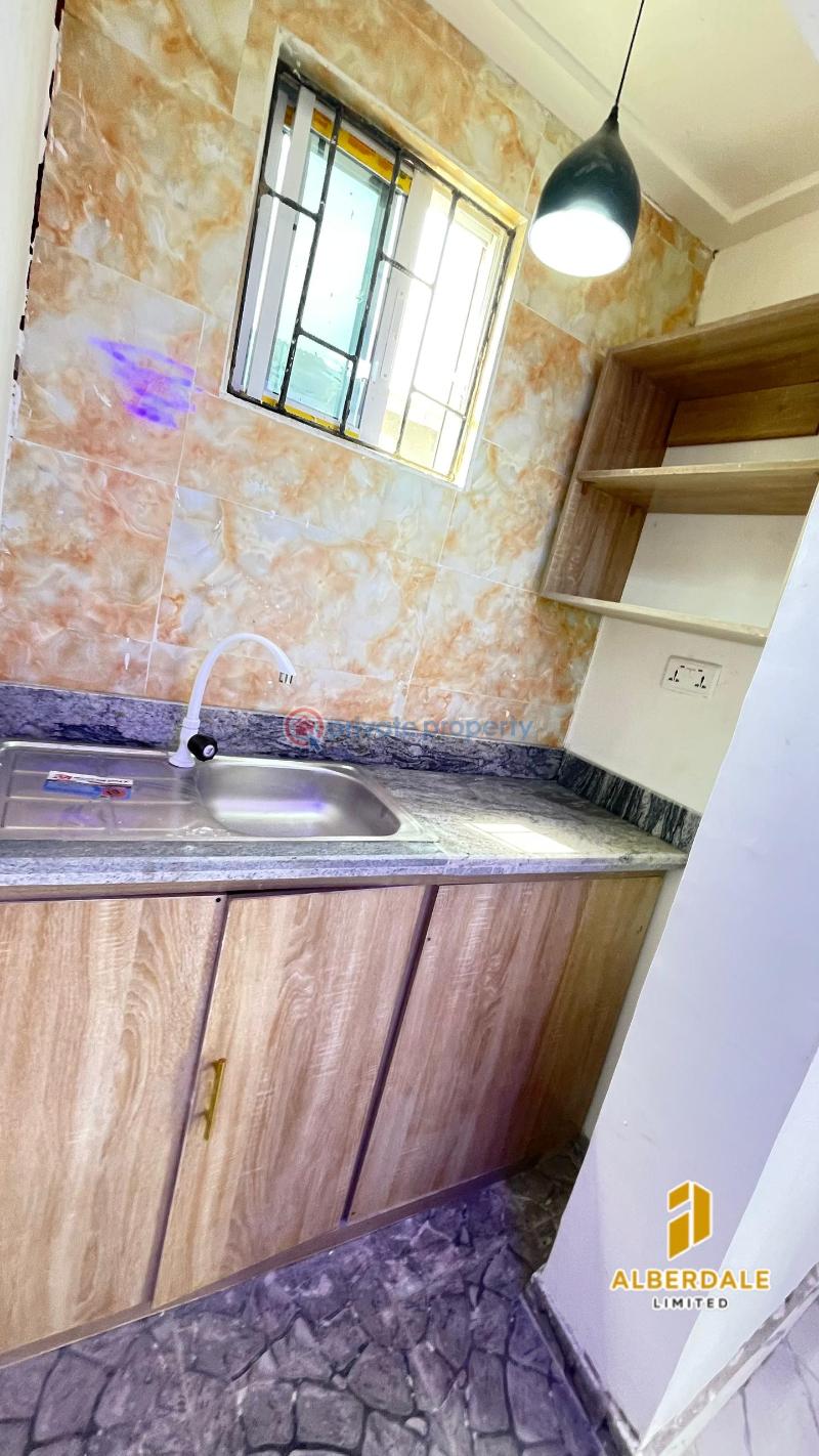 Self Contain For Rent Alapere Kosofe/Ikosi Lagos - 1