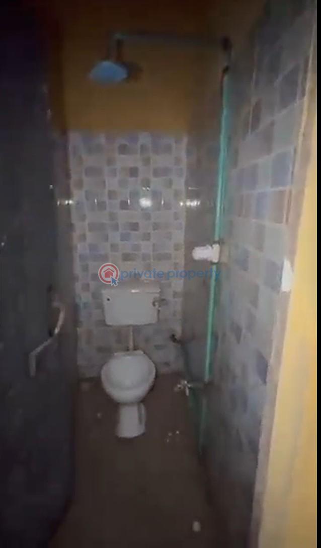 1 bedroom Self Contain For Rent Abule Oja Yaba Lagos - 4