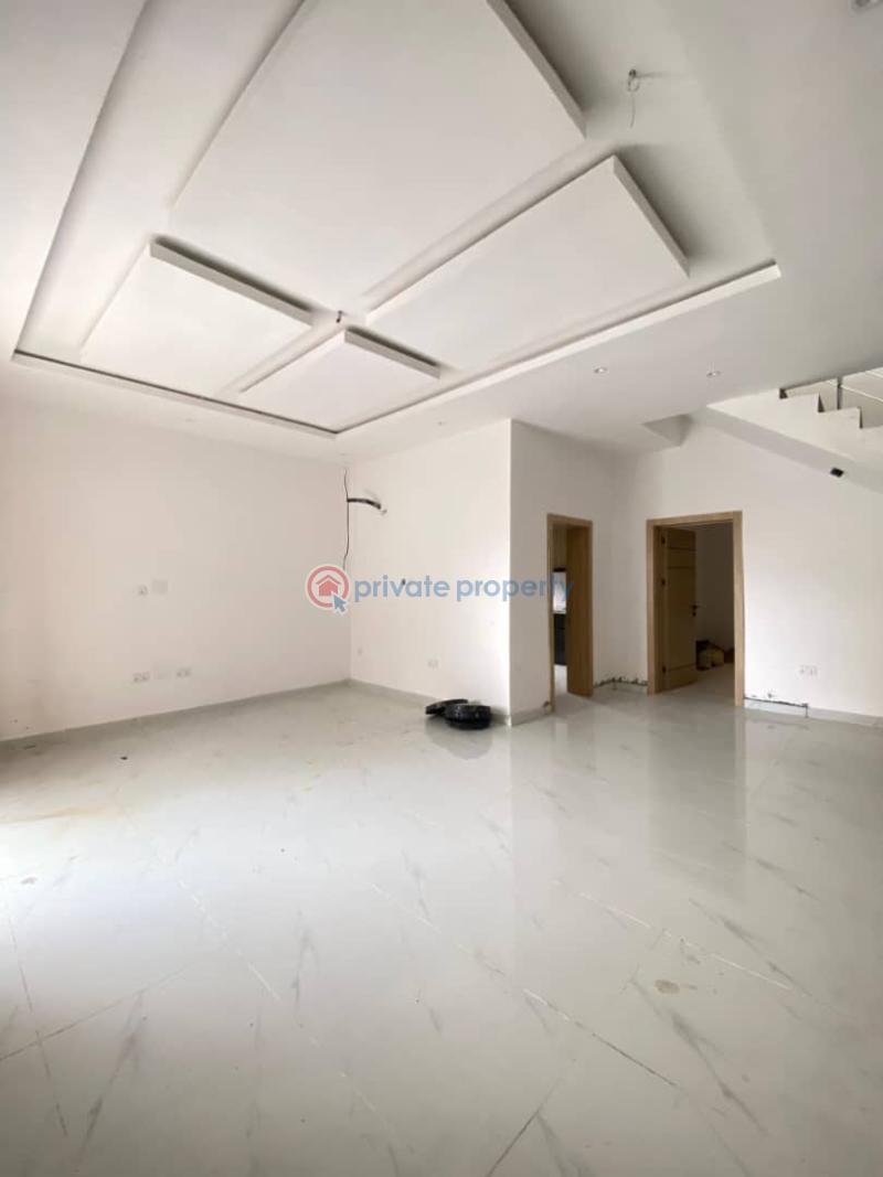 4 bedroom Semi detached Duplex For Sale Chevron Drive Lekki Lagos - 10