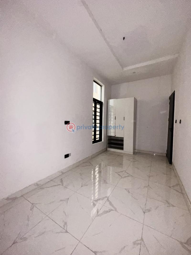 4 bedroom Semi detached Duplex For Sale Ikota Lekki Lagos - 3