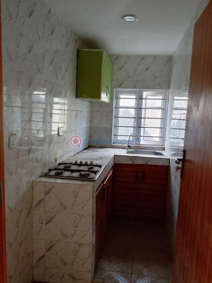 2 bedroom Block Of Flats For Rent Pakuro Lotto Ibafo Ogun area  - 13