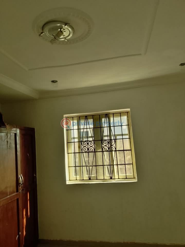 2 bedroom Block Of Flats For Rent Pakuro Lotto Ibafo Ogun area  - 1