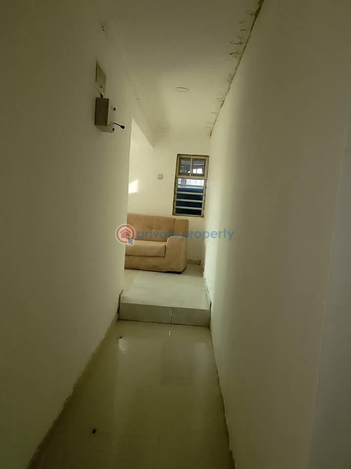 2 bedroom Block Of Flats For Rent Pakuro Lotto Ibafo Ogun area  - 10