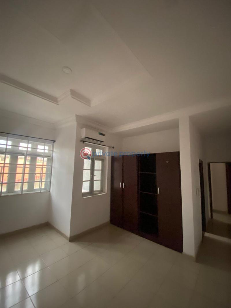House For Rent At New Bodija, Ibadan. Bodija Ibadan Oyo - 2