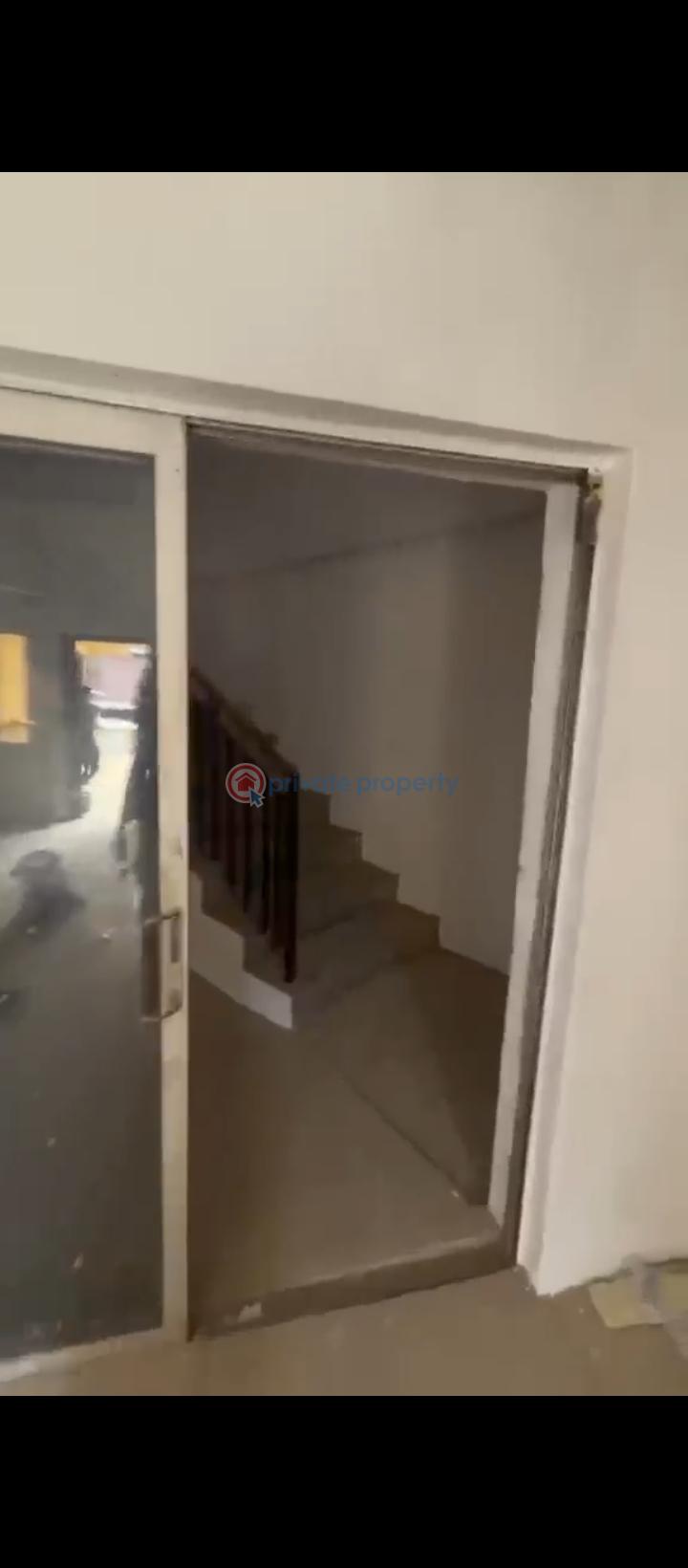 3 bedroom Flat & Apartment For Rent Off Isolo Way, Ajao Estate. Ajao Estate Isolo Lagos - 5