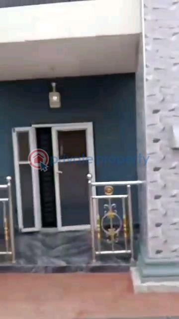 A standard 5bedroom duplex - 1 5 bedroom Block Of Flats For Rent Off Social Club, Abule Egba Lagos Abule Egba Lagos - 1