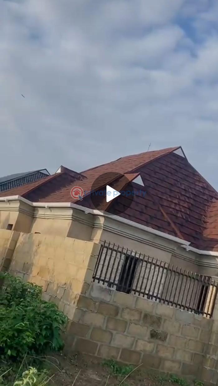 House For Sale Igbogbo Oreta Area, Ikorodu, Lagos State Ikorodu Lagos - 2
