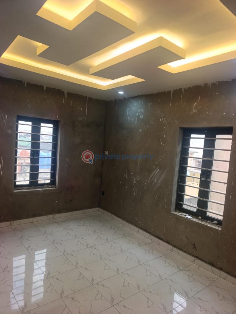 3 bedroom Flat & Apartment For Rent Berger Ojodu Lagos - 0
