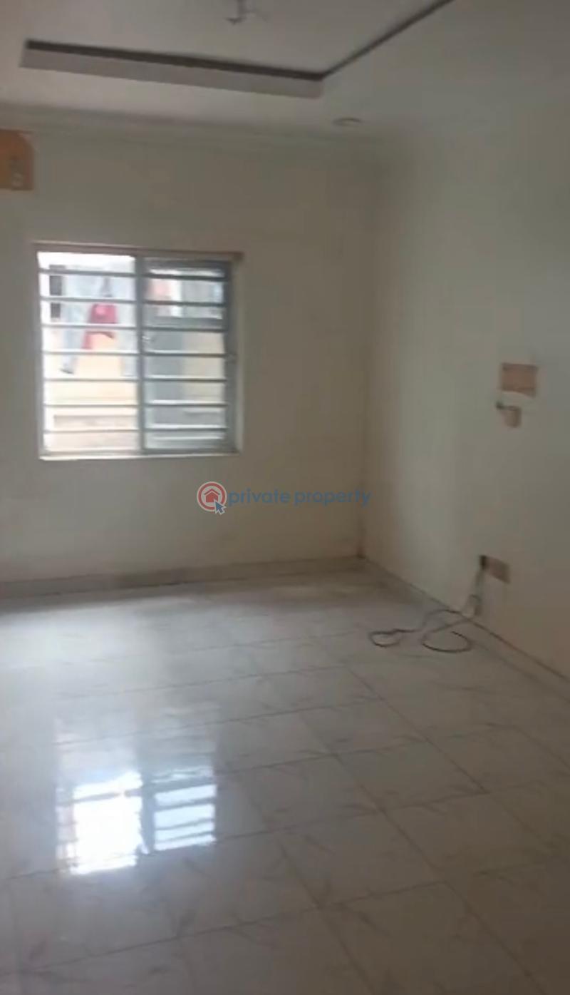 1 bedroom Mini Flat For Rent Bariga Shomolu Lagos - 11