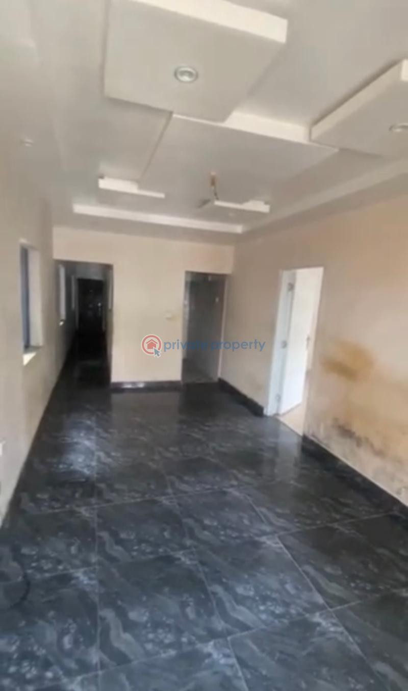 2 bedroom Flat & Apartment For Rent Adekunle Yaba Lagos - 0