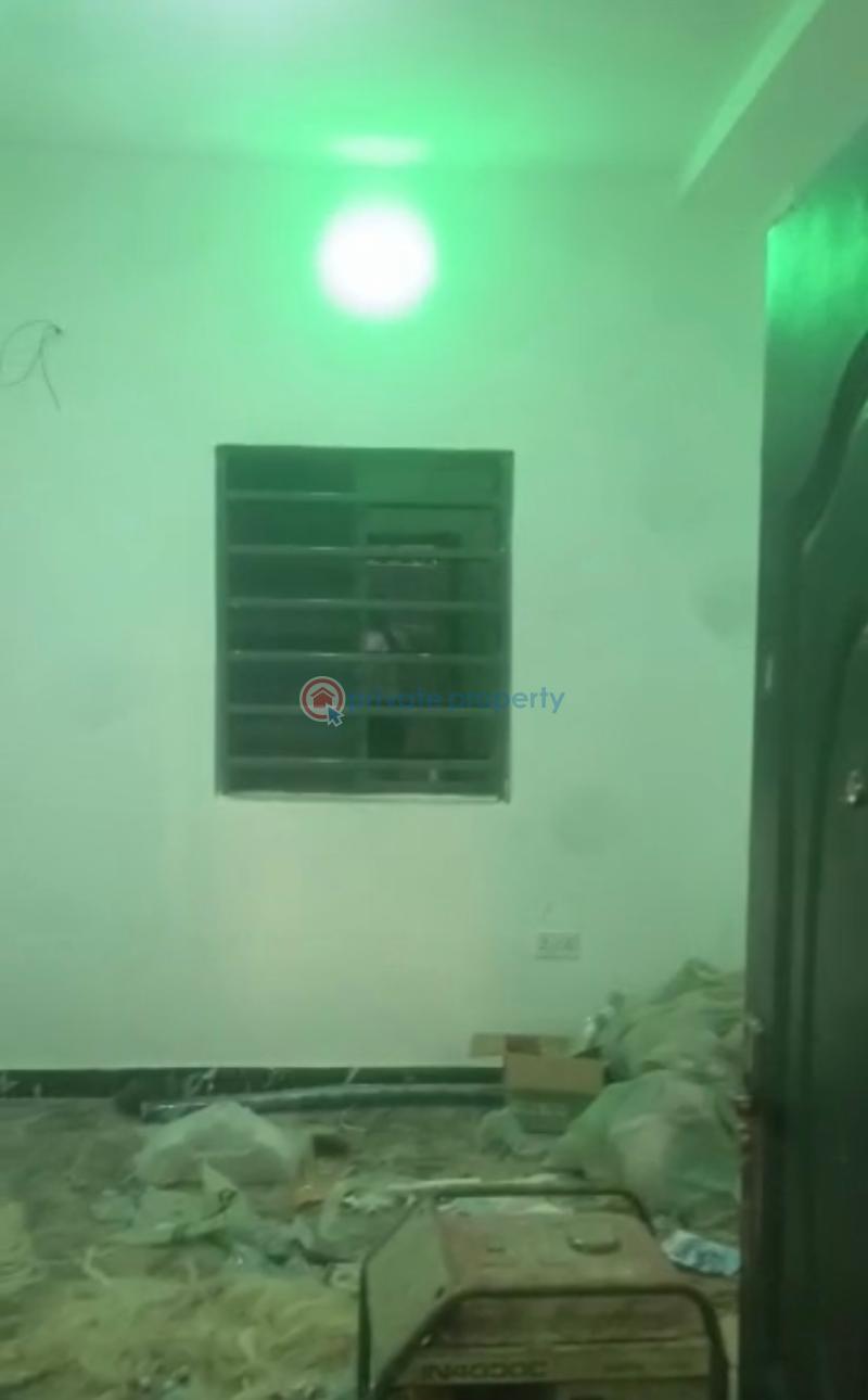 1 bedroom Mini Flat For Rent Adekunle Yaba Lagos - 0