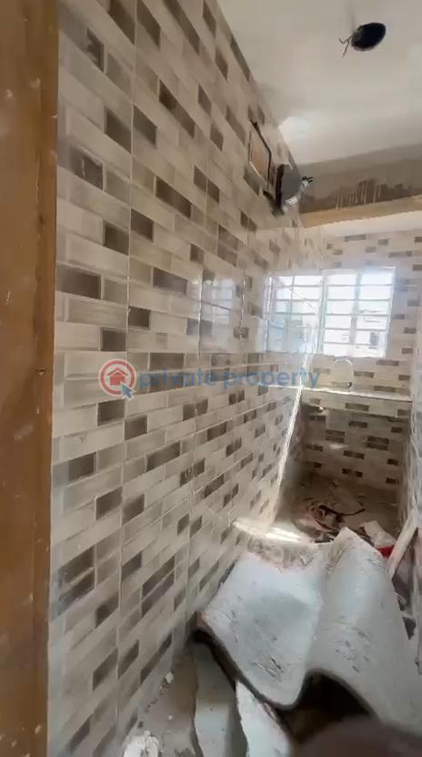 1 bedroom Mini Flat For Rent Palmgroove Shomolu Lagos - 4