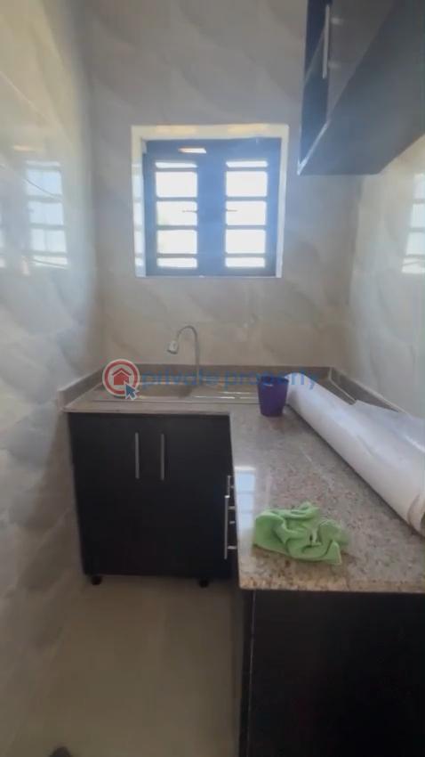1 bedroom Mini Flat For Rent Shipeolu Palmgrove Palmgroove Shomolu Lagos - 1