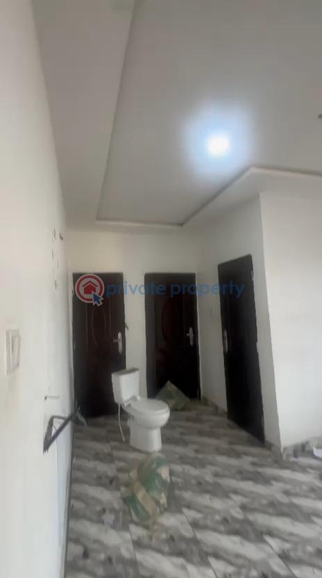 1 bedroom Mini Flat For Rent Off Bajulaiye Rd Shomolu Onipanu Shomolu Lagos - 1
