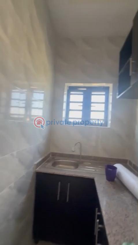 1 bedroom Mini Flat For Rent Shipeolu Palmgrove Palmgroove Shomolu Lagos - 2