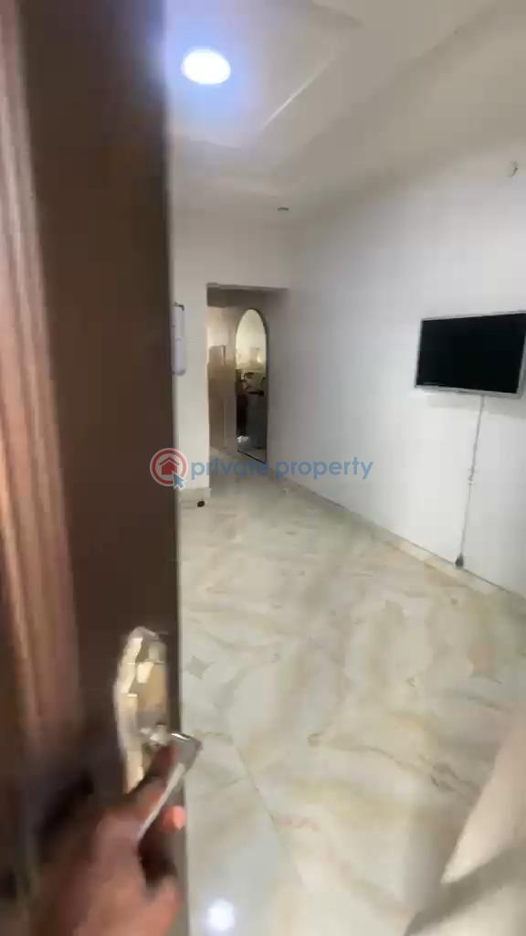 1 bedroom Mini Flat For Rent Off Pedro Road Palmgroove Shomolu Lagos - 1