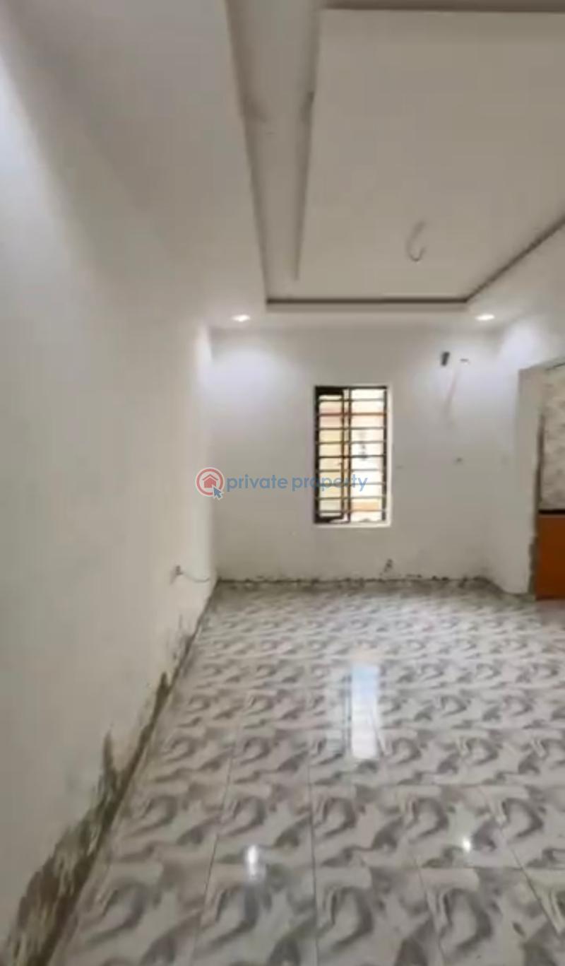 1 bedroom Mini Flat For Rent Akoka Yaba Lagos - 1