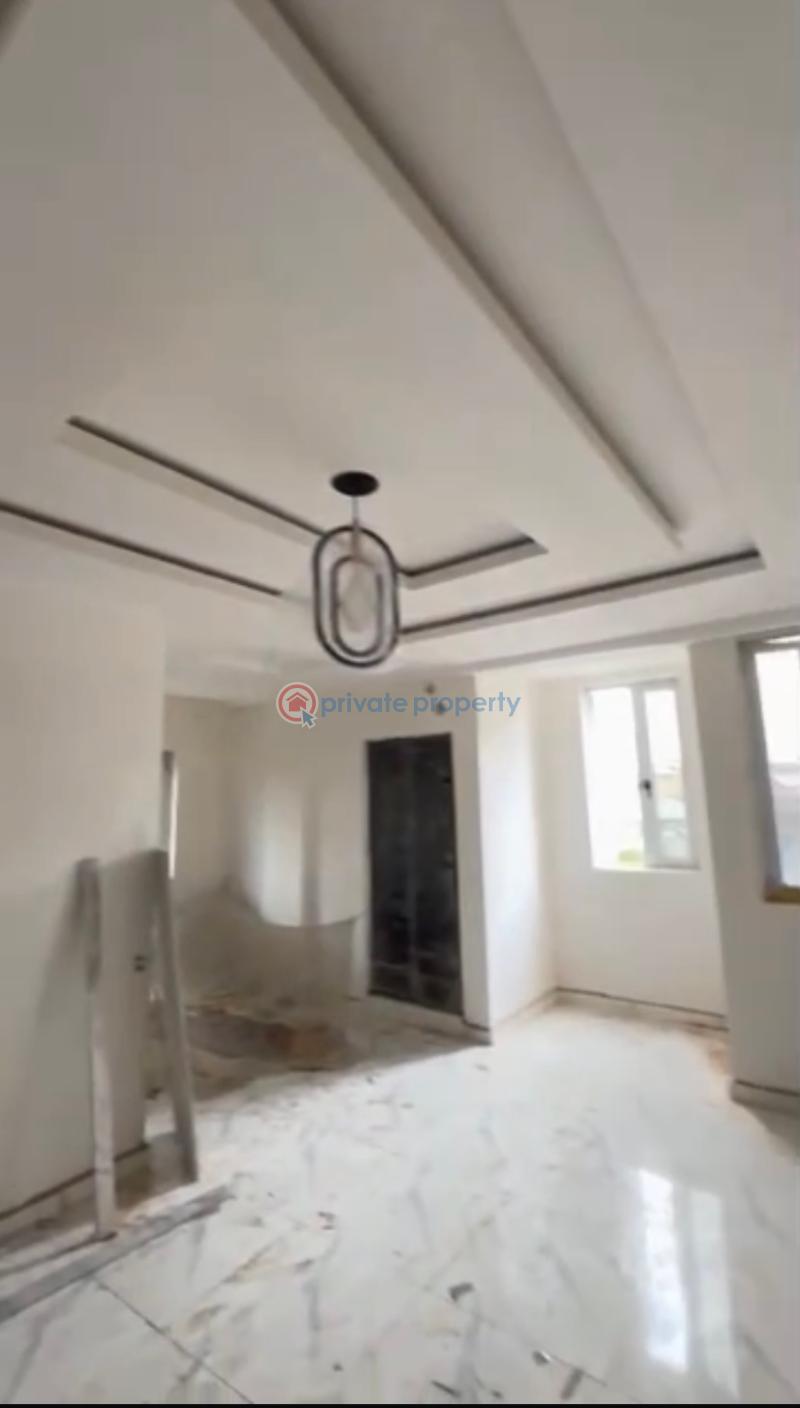 2 bedroom Flat & Apartment For Rent Onike Yaba Lagos - 0