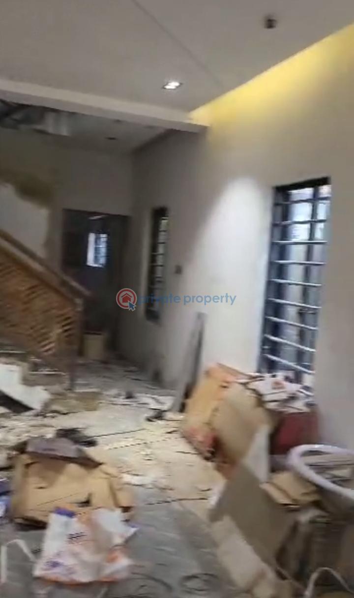 5 bedroom House For Rent Gbagada Phase 1 Lagos - 9