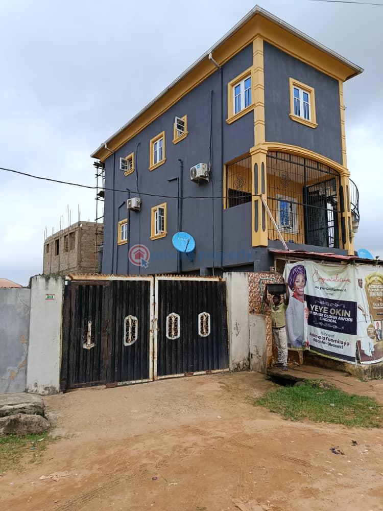 1 bedroom Flat & Apartment For Rent Berger Ojodu Lagos - 0