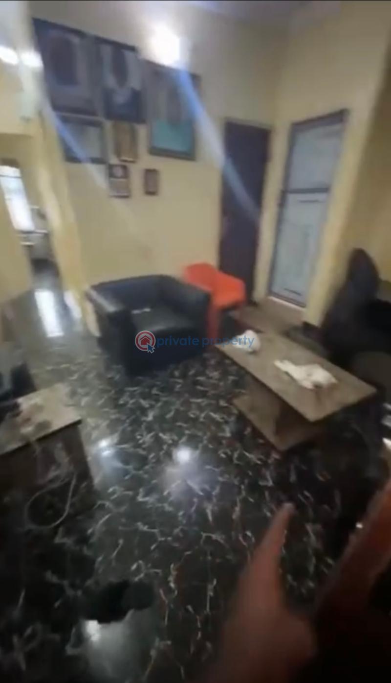 1 bedroom Mini Flat For Rent Fadeyi Shomolu Lagos - 0