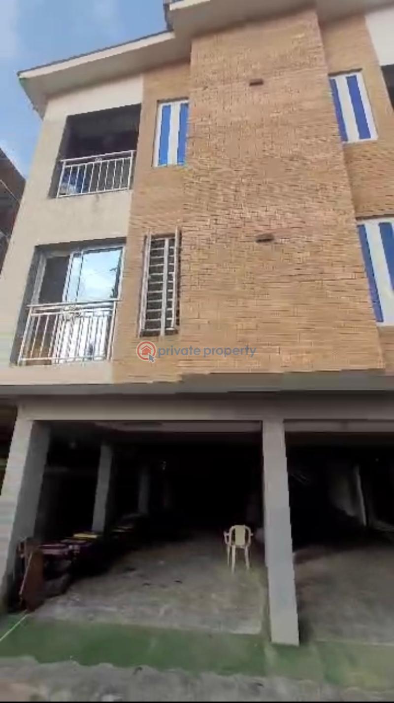 1 bedroom Mini Flat For Rent Ebute Metta Yaba Lagos - 0